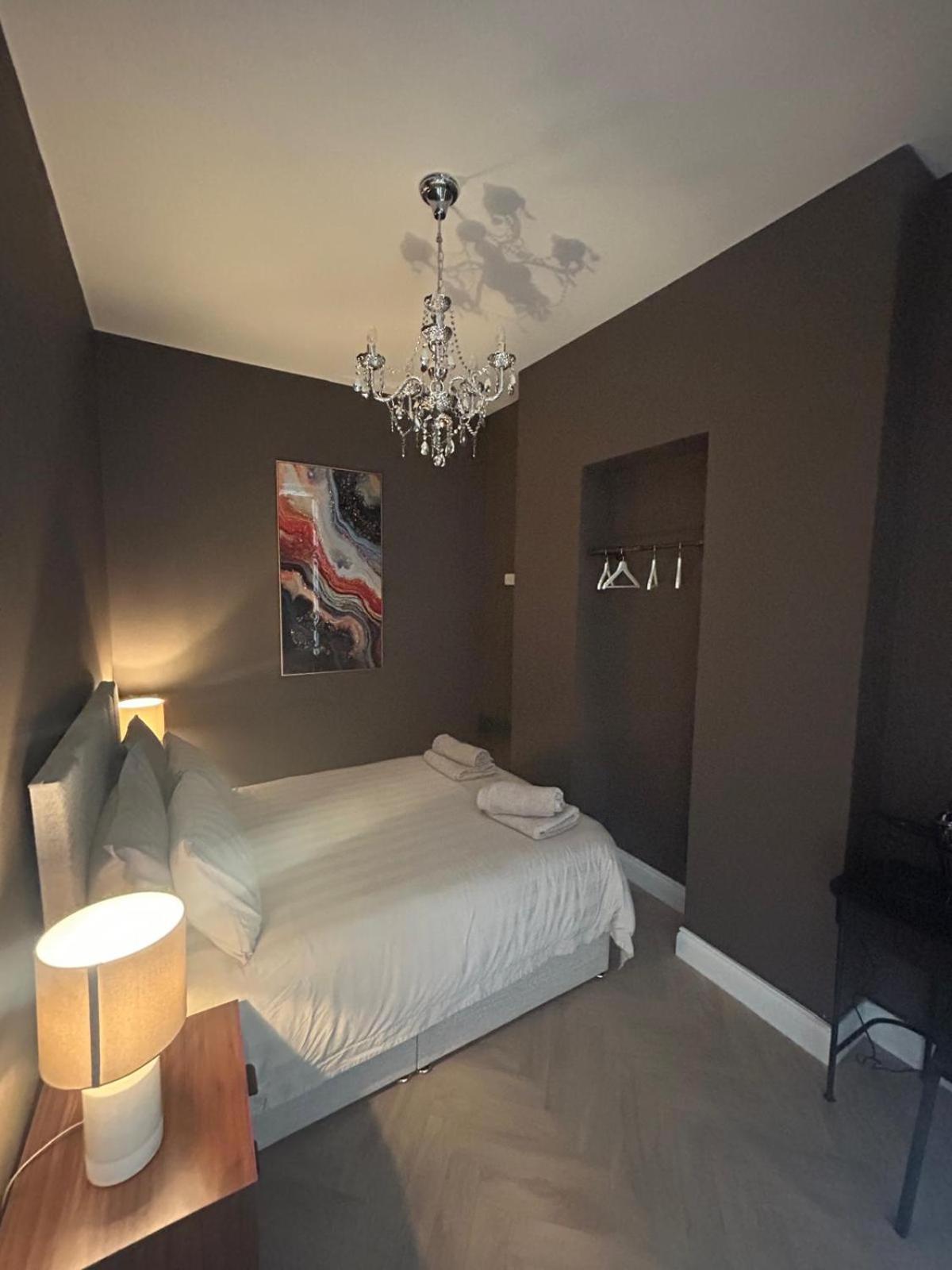 The Residence At Bt9 Belfast